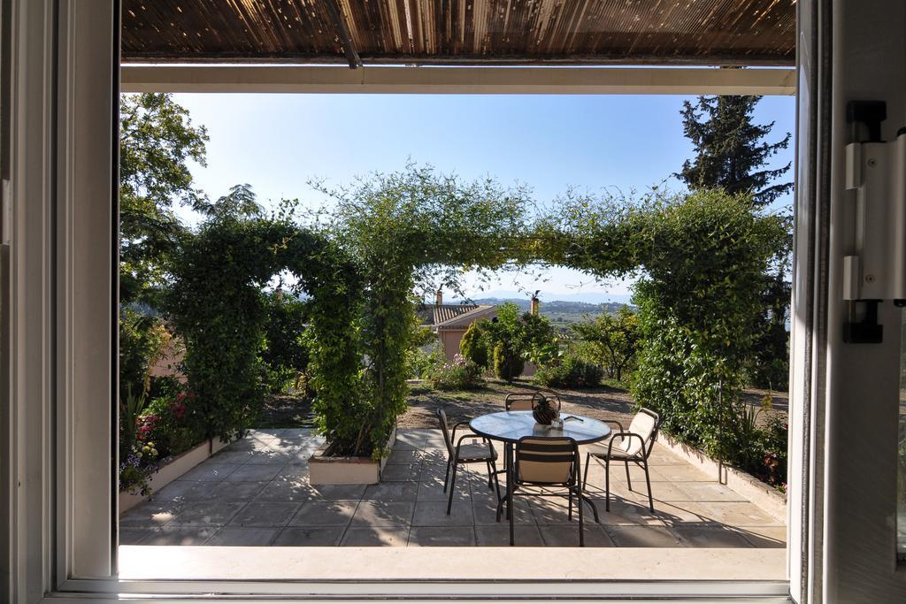 Olga'S Hill Villa Perama  Exterior photo